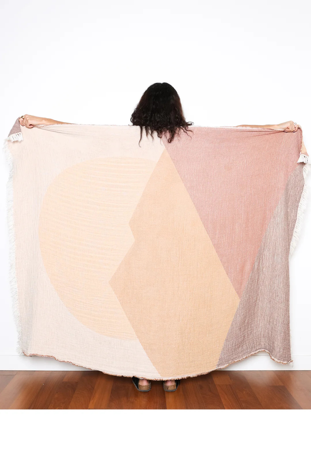 Meander Throw