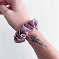 Thumbnail for 100% Silk Scrunchie  |  Light Purple  |  Mini