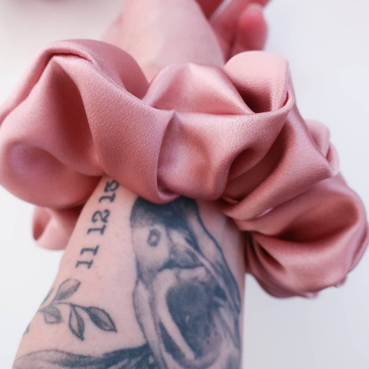 100% Silk Scrunchie  |  Coral |  Regular