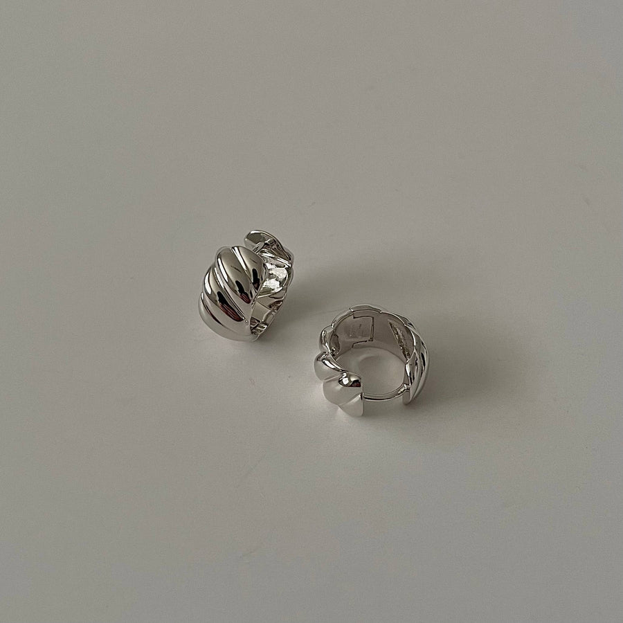Mia Huggies  |  Silver