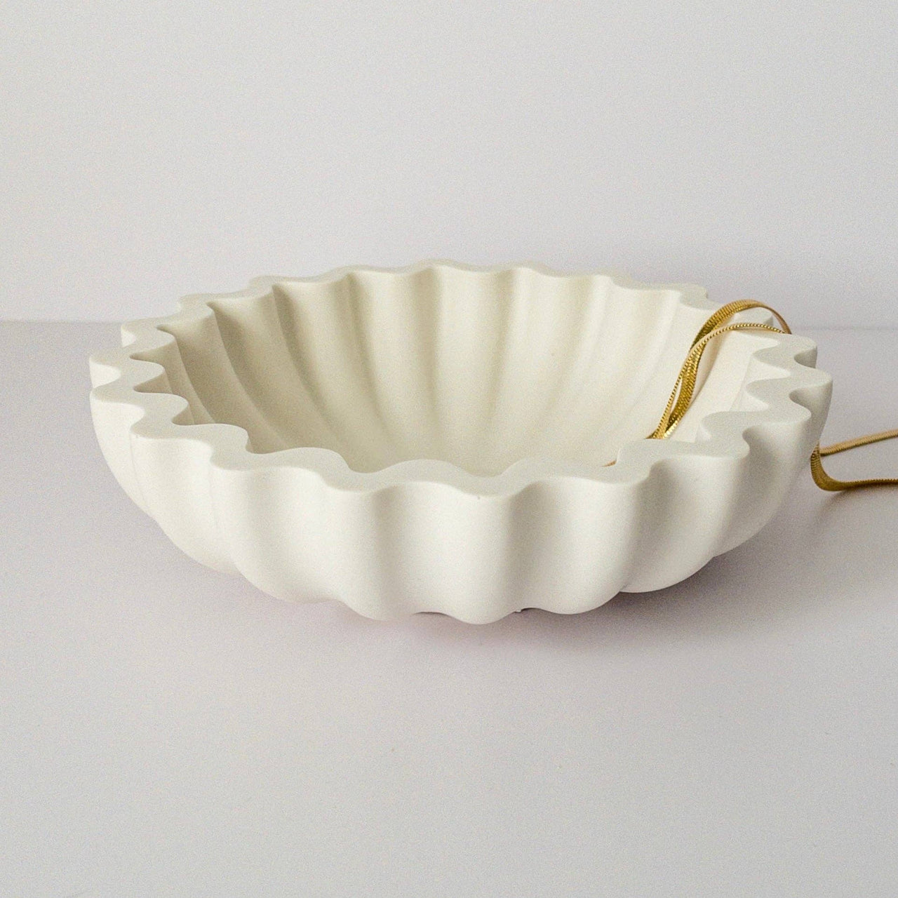 Ridged Bowl Catchall Jewelry Trinket Dish - Blanco