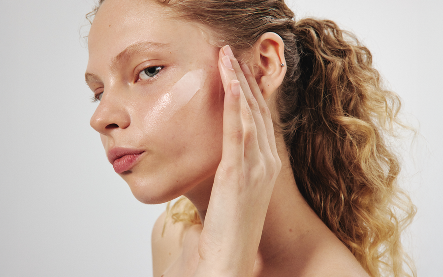 Glow + Go Om Skincare Set