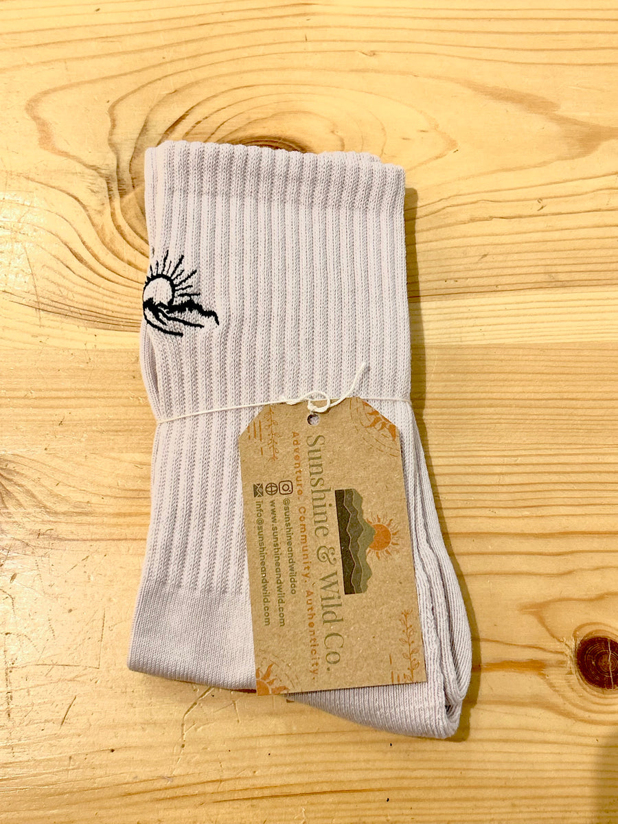 Embroidered Skater Socks  |  Lavender