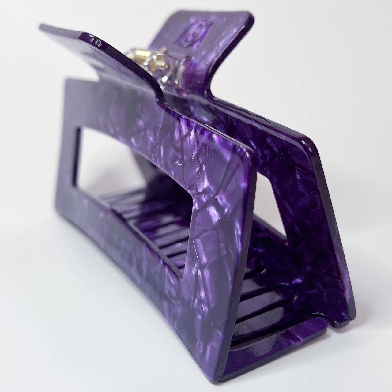 Claw Clip  |  Purple  |  Mega