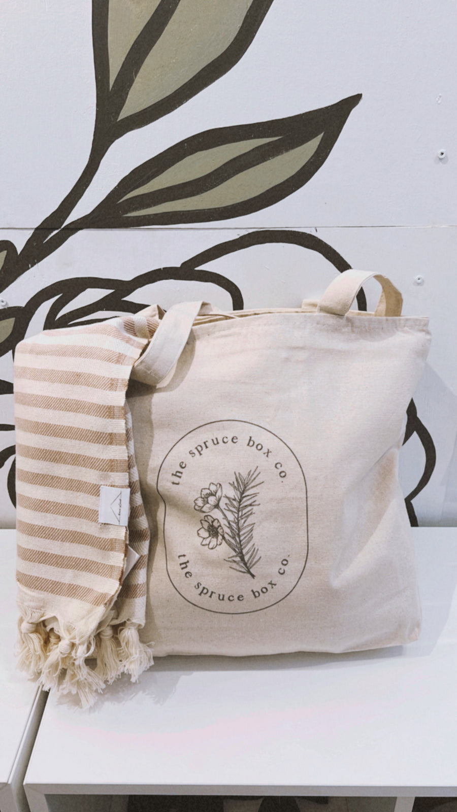 Large Zip Closure Market Tote