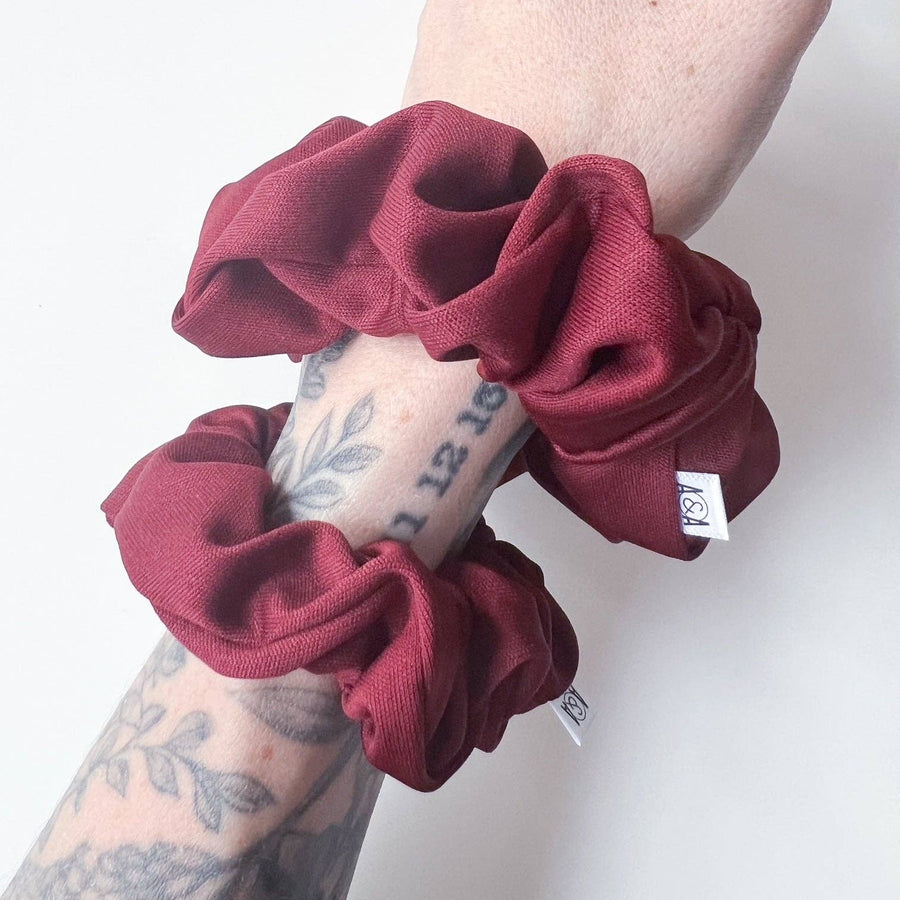 Athletic Scrunchie  |  Cranberry  |  Regular