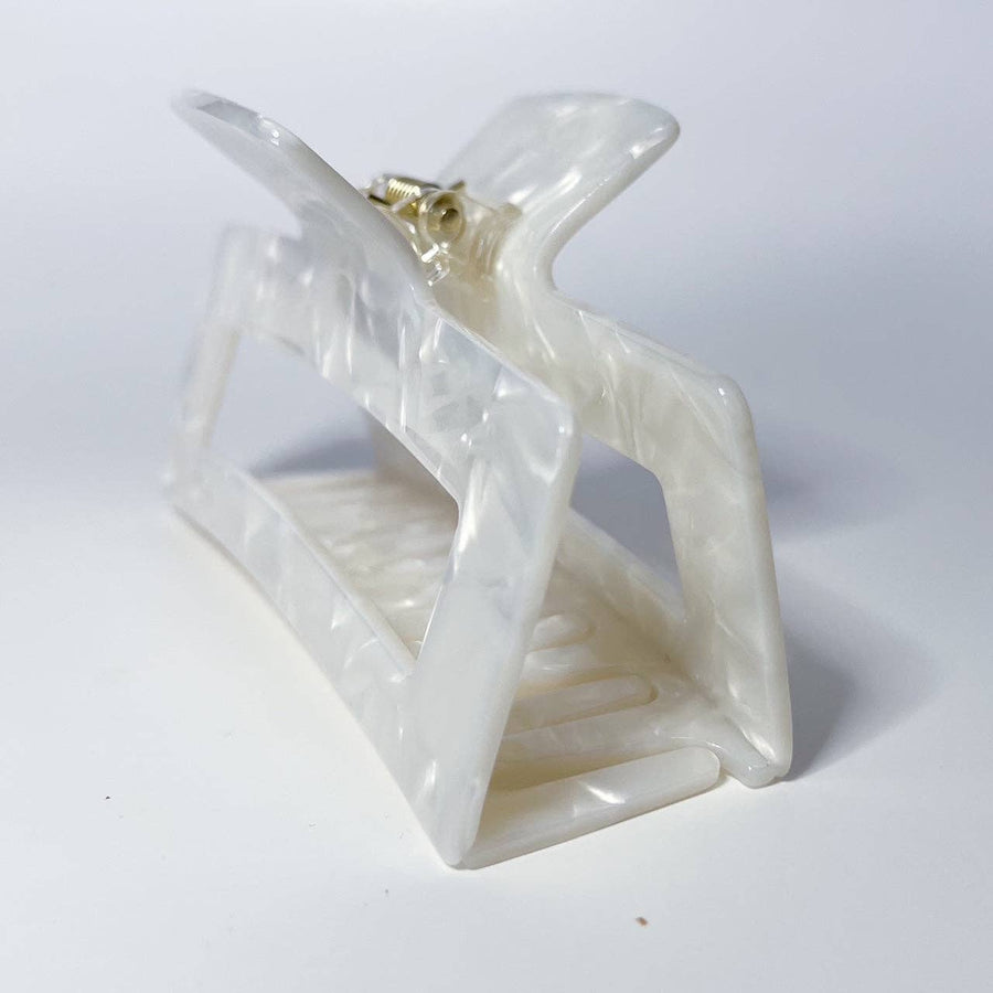 Claw Clip  |  Pearl  |  XXL