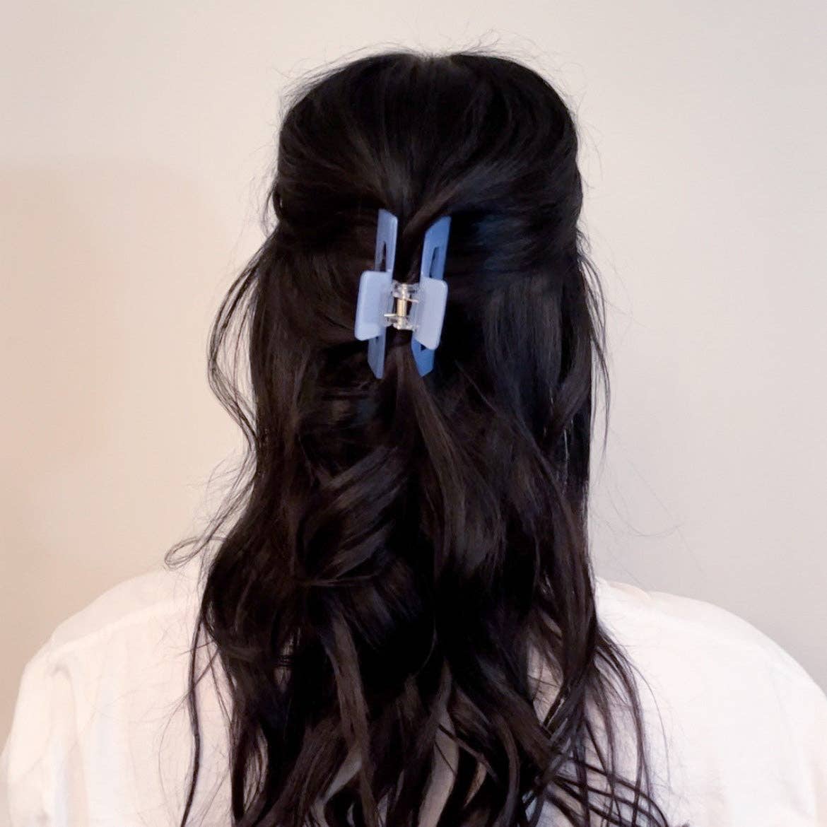 Claw Clip  |  Pink  |  Midi