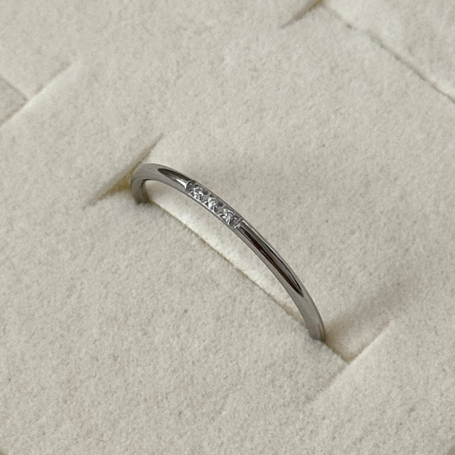 Three Stone Ring  |  Silver  |  6