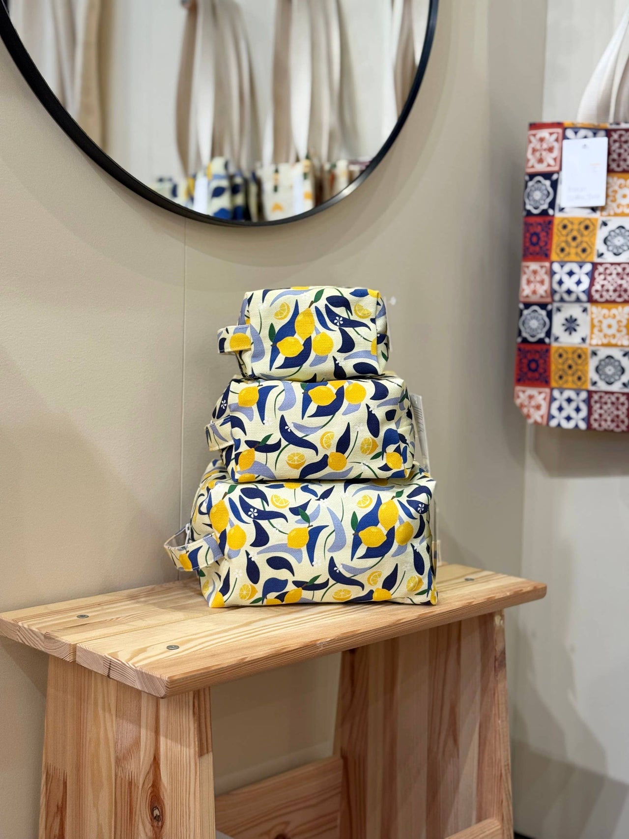 Makeup Bag  |  Lemons  |  Large