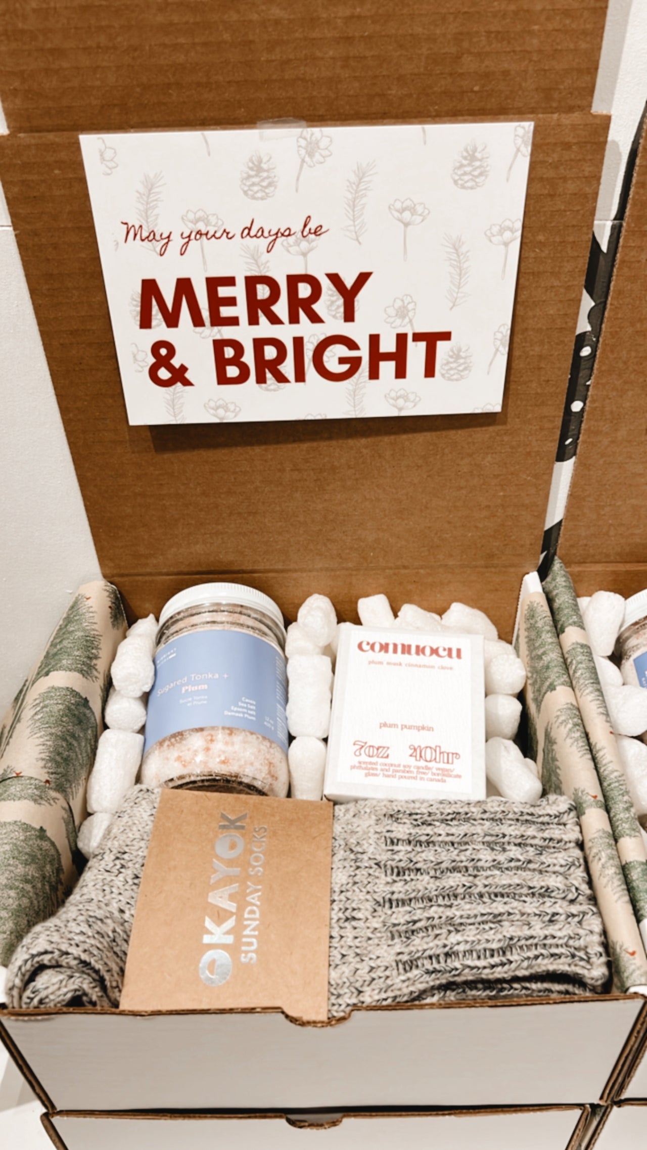 Cozy Holiday Bundle Box - Grey