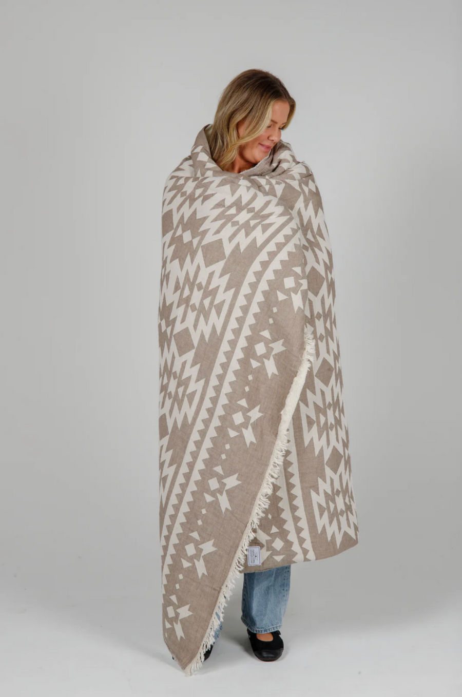 Coast Fleece Throw  |  Walnut