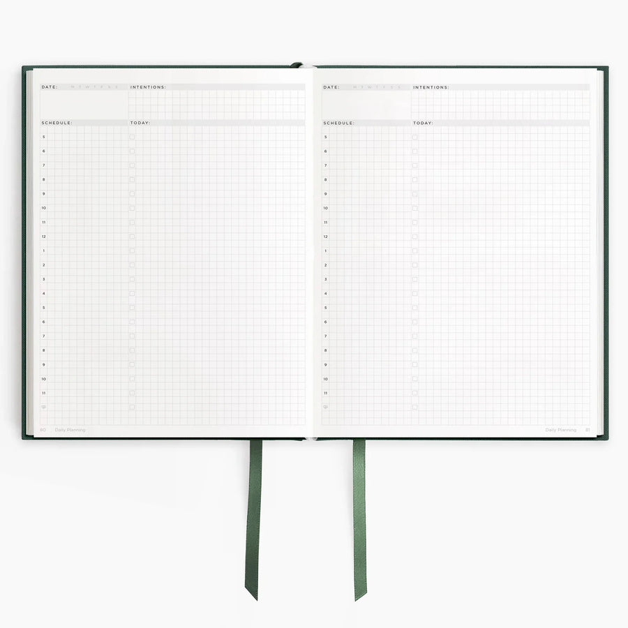Undated Daily Planner - Hardcorver - Woodlands