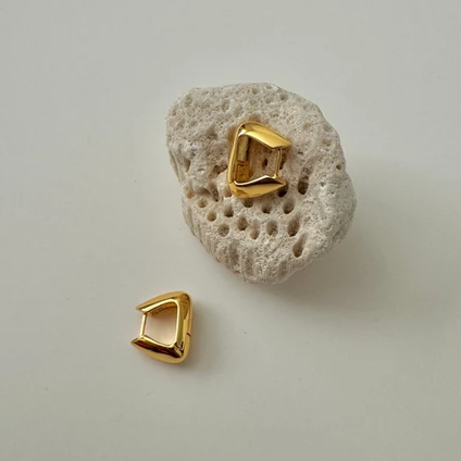 Pyramid Hoops  |  Gold  |  Small
