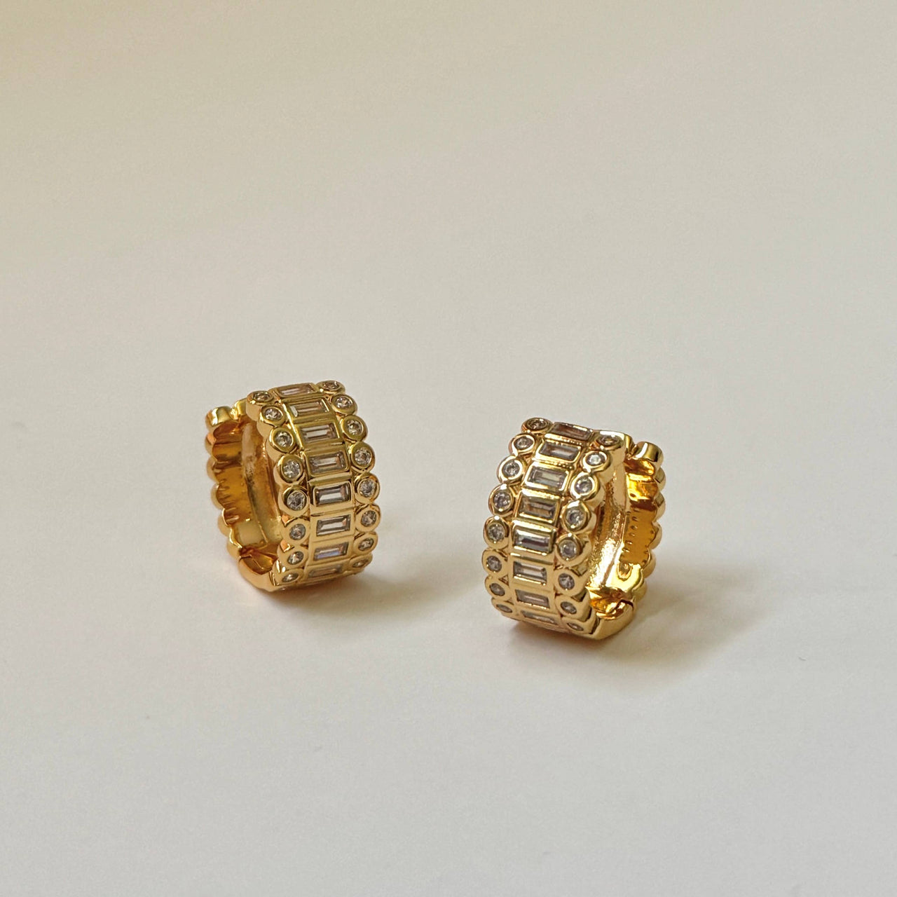 Zendaya Hoops  |   White Zirconia