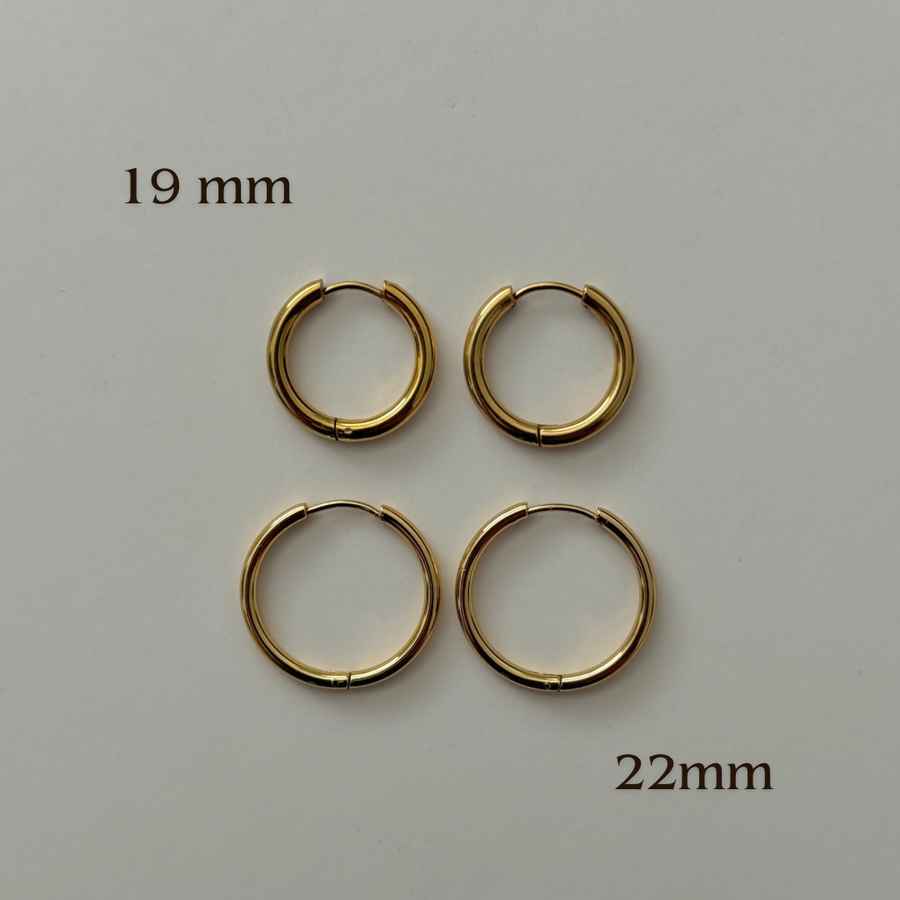 Minimal Hoops Yellow Gold 22mm