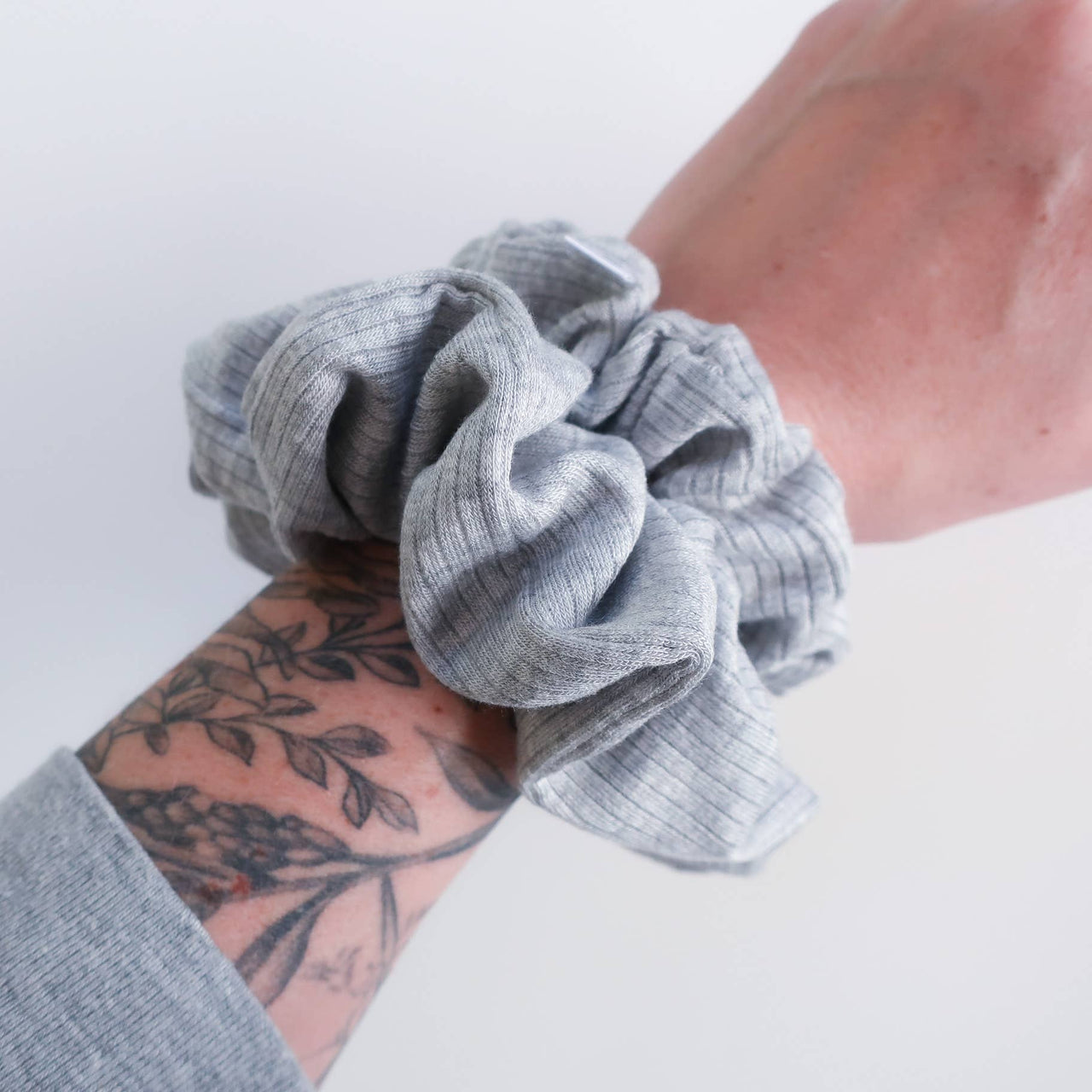 Scrunchie Grey Ribbed
