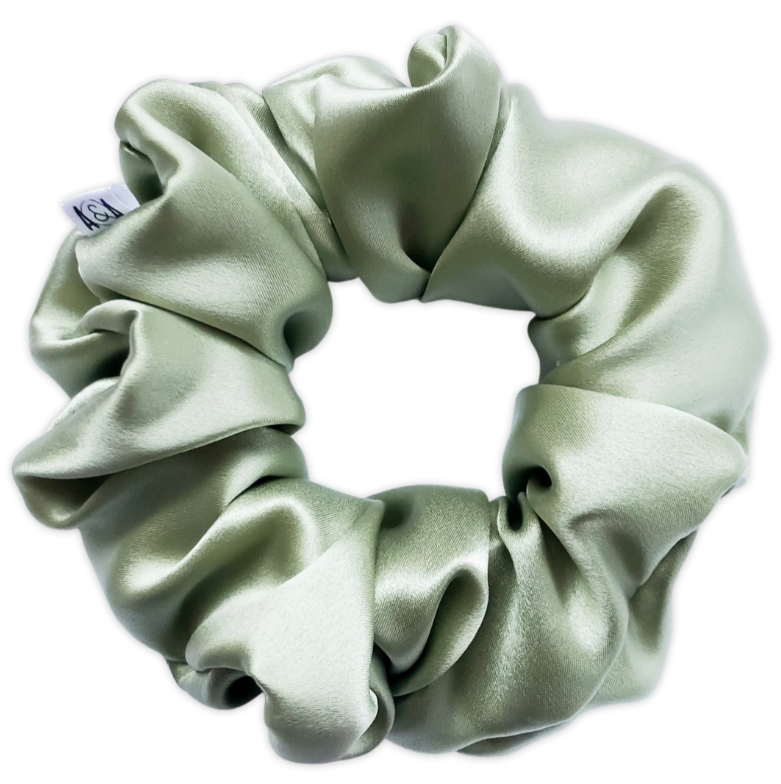 100% Silk Scrunchie  |  Light Green  |  Regular