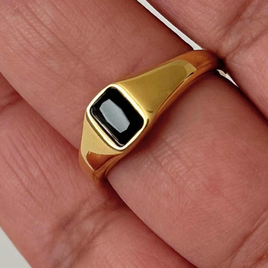 Sofia Ring  |   Black Stone  |  6