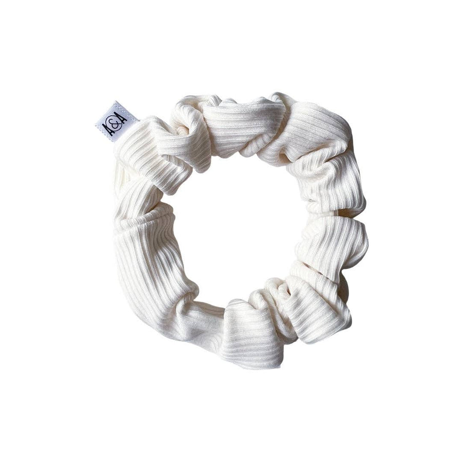 Scrunchie  |  Ivory  |  Mini