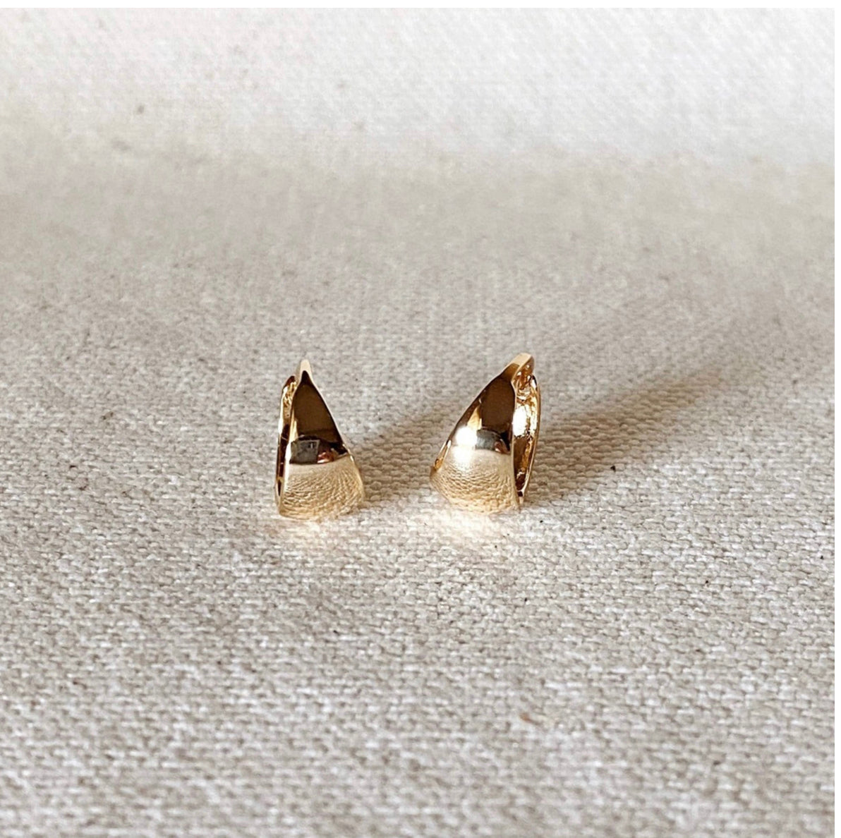 Mimi Hoop Gold Earrings